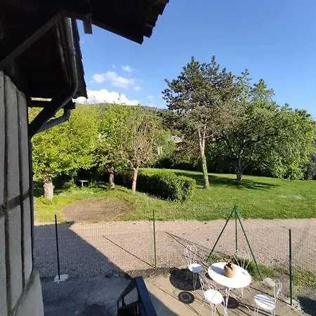 Maison Chaleureuse Avec Beaucoup De Calme. Apartament *