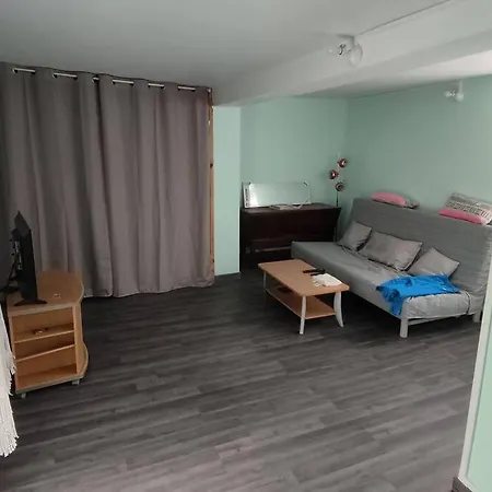 Maison Chaleureuse Avec Beaucoup De Calme.