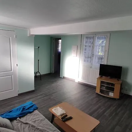 Maison Chaleureuse Avec Beaucoup De Calme. Apartament *